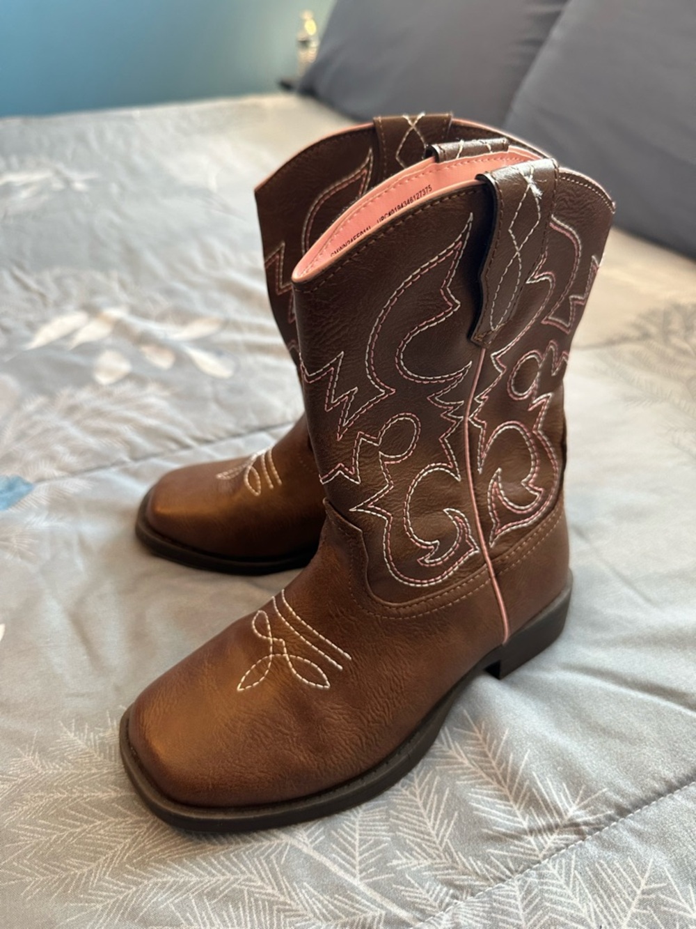 Like New Wonder Nation Brown Girls Western Boots w/Pink Trim Sz 13 - Picture 2 of 11